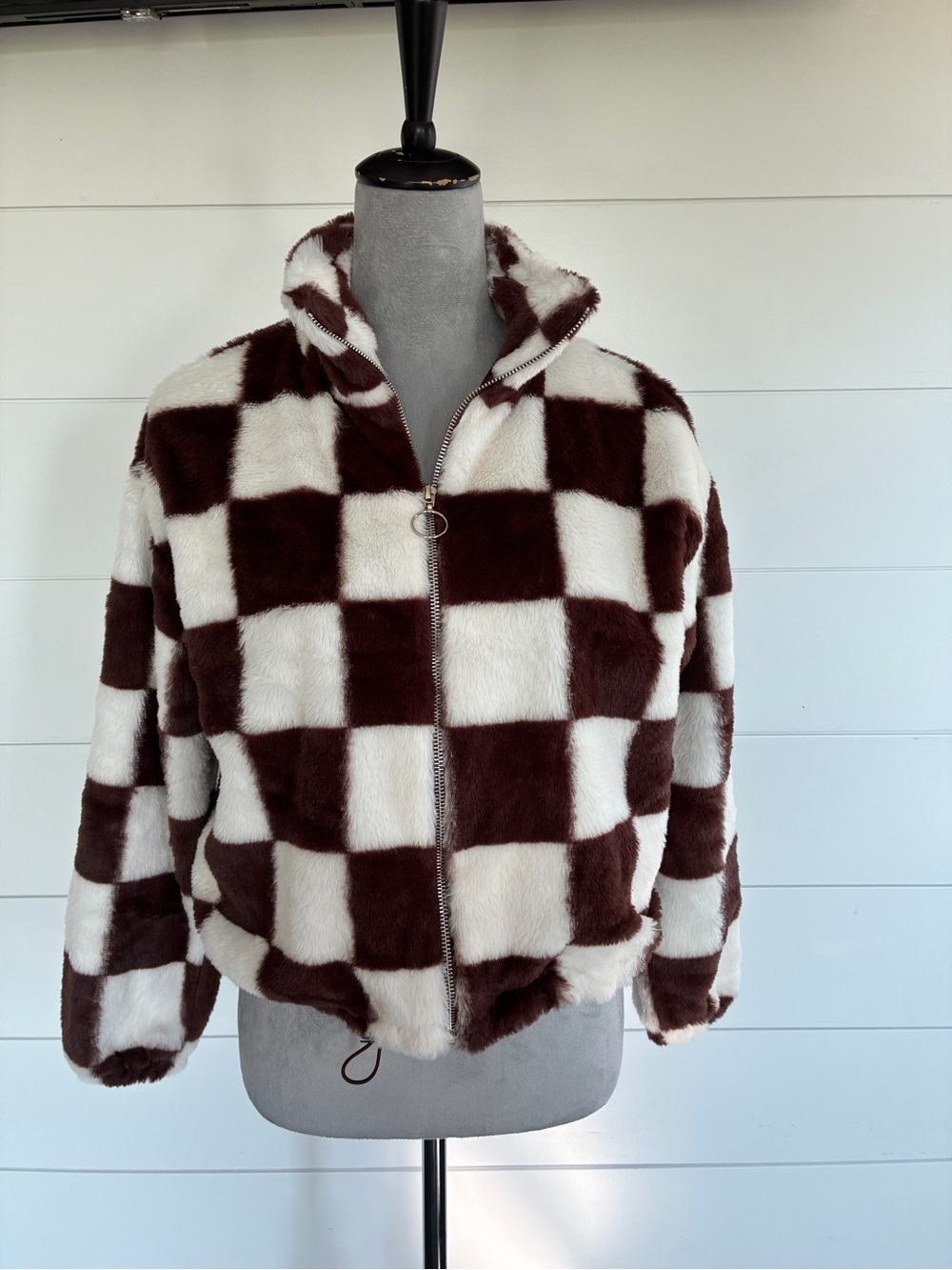 Grave Fame Checkerboard Faux FurTeddy Jacket in Brown & White Sz XS NWOT/0406